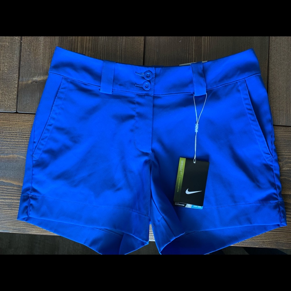 NWT Women’s Nike golf dri-fit shorts